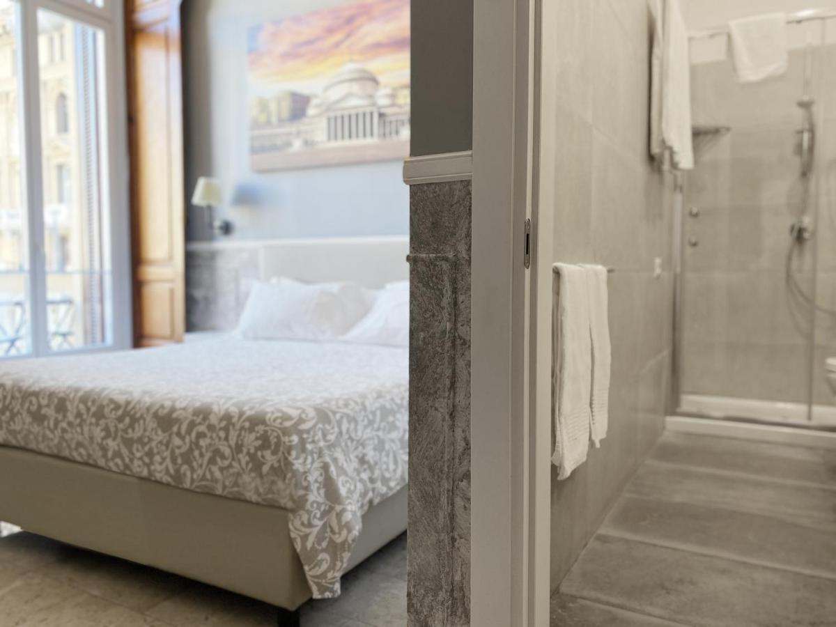 Piazza Bovio 22 Hotel Napoli Ngoại thất bức ảnh