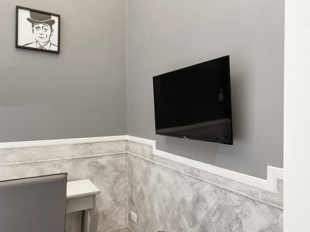 Piazza Bovio 22 Hotel Napoli Ngoại thất bức ảnh