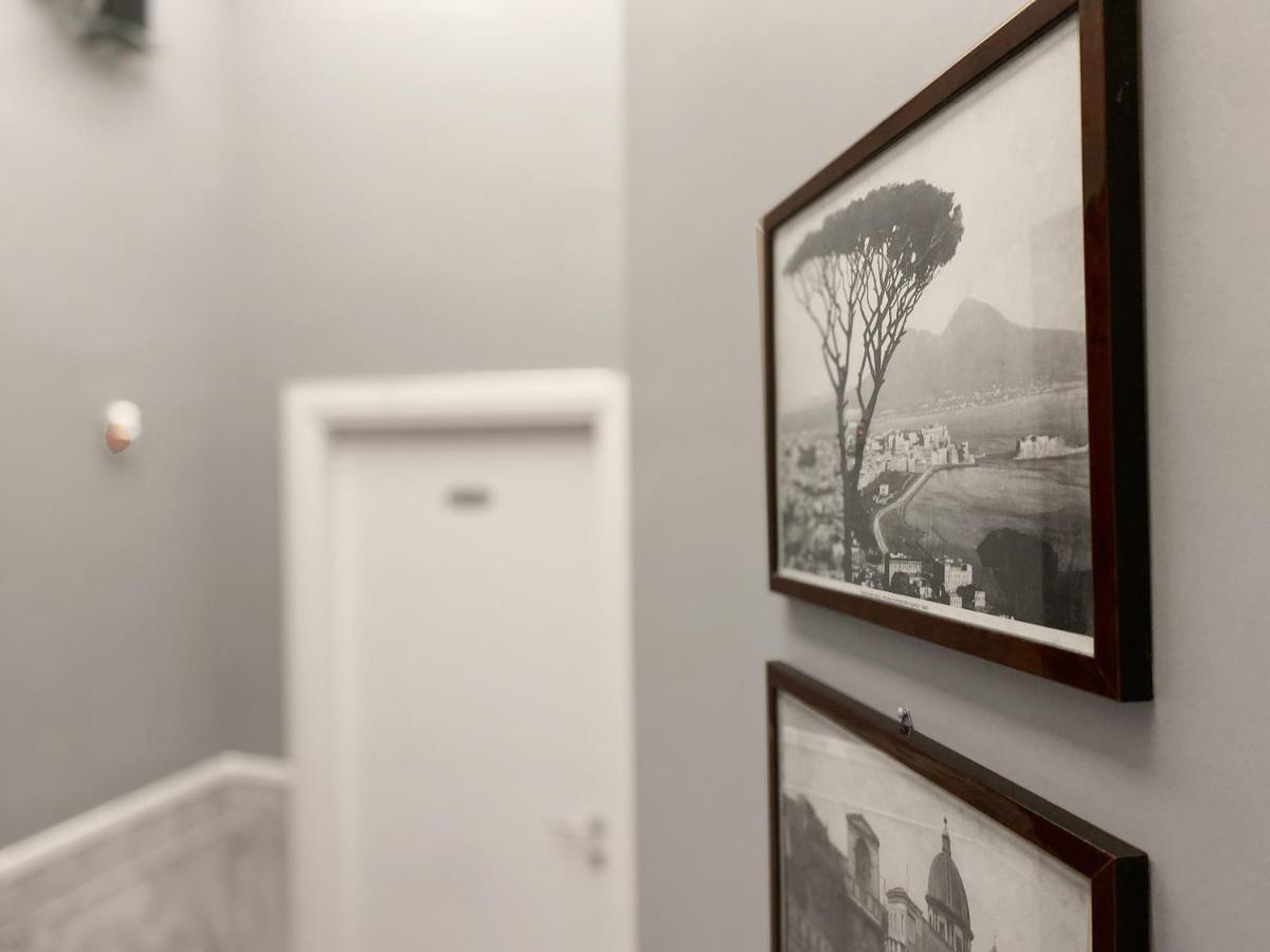 Piazza Bovio 22 Hotel Napoli Ngoại thất bức ảnh