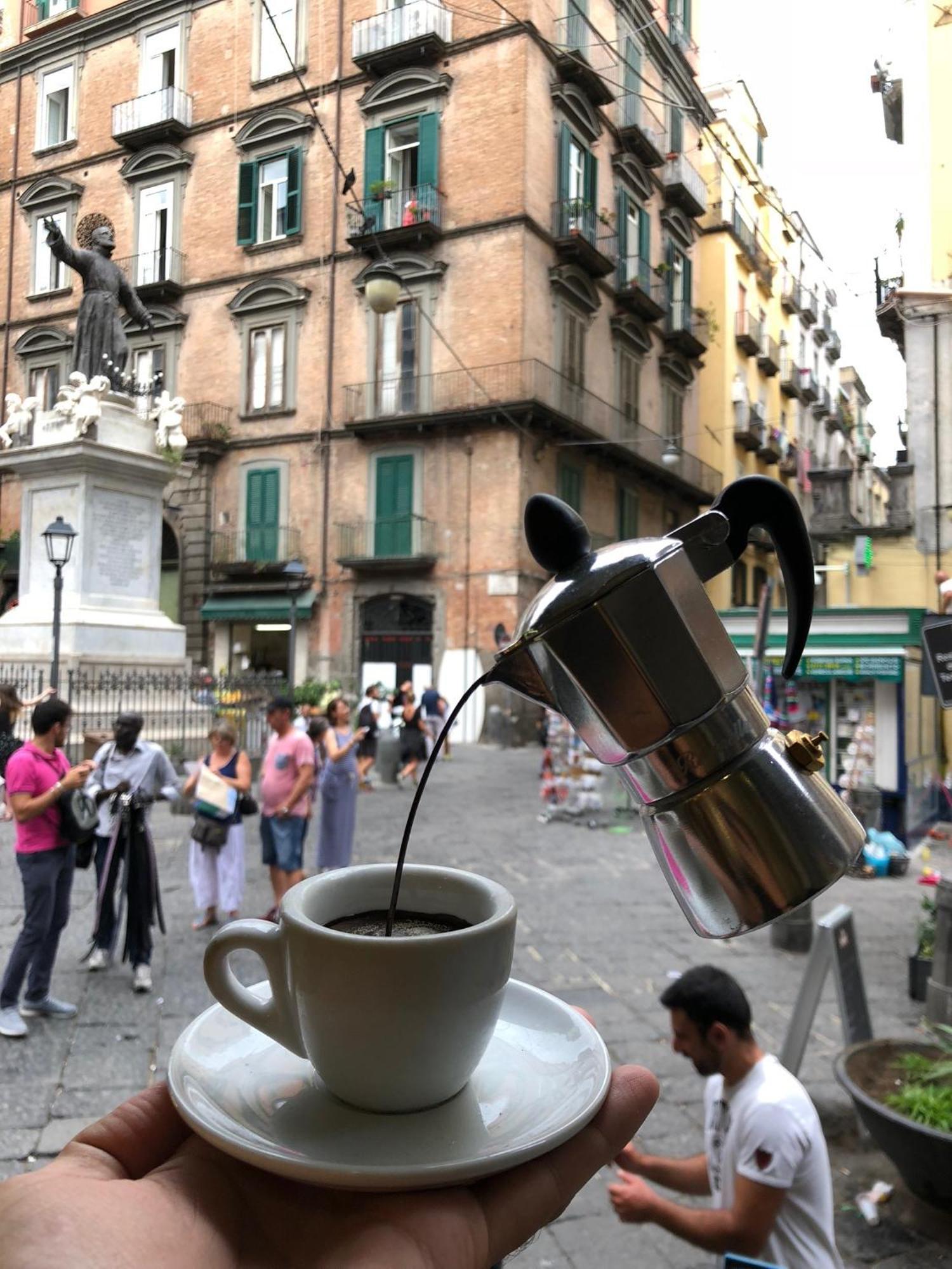 Piazza Bovio 22 Hotel Napoli Ngoại thất bức ảnh