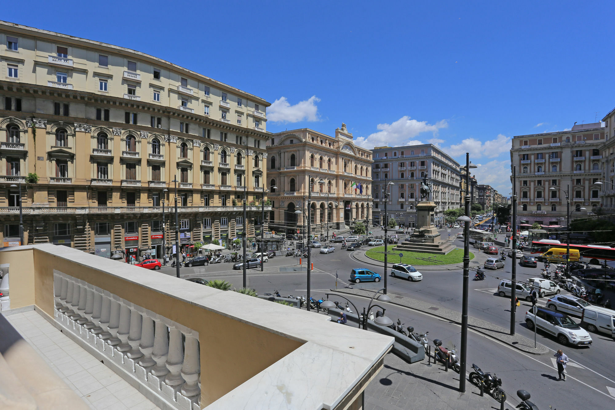 Piazza Bovio 22 Hotel Napoli Ngoại thất bức ảnh