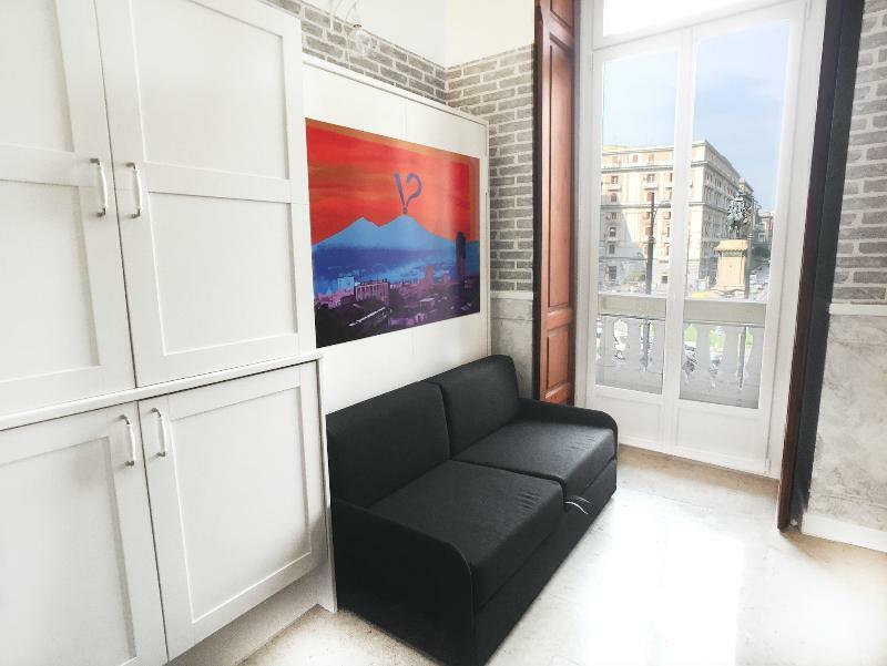 Piazza Bovio 22 Hotel Napoli Ngoại thất bức ảnh