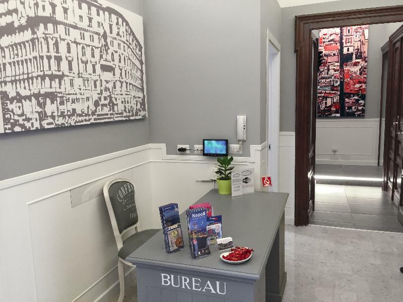 Piazza Bovio 22 Hotel Napoli Ngoại thất bức ảnh